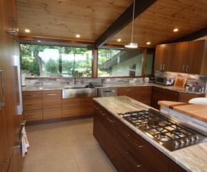 Custom Kitchen with Quartz top